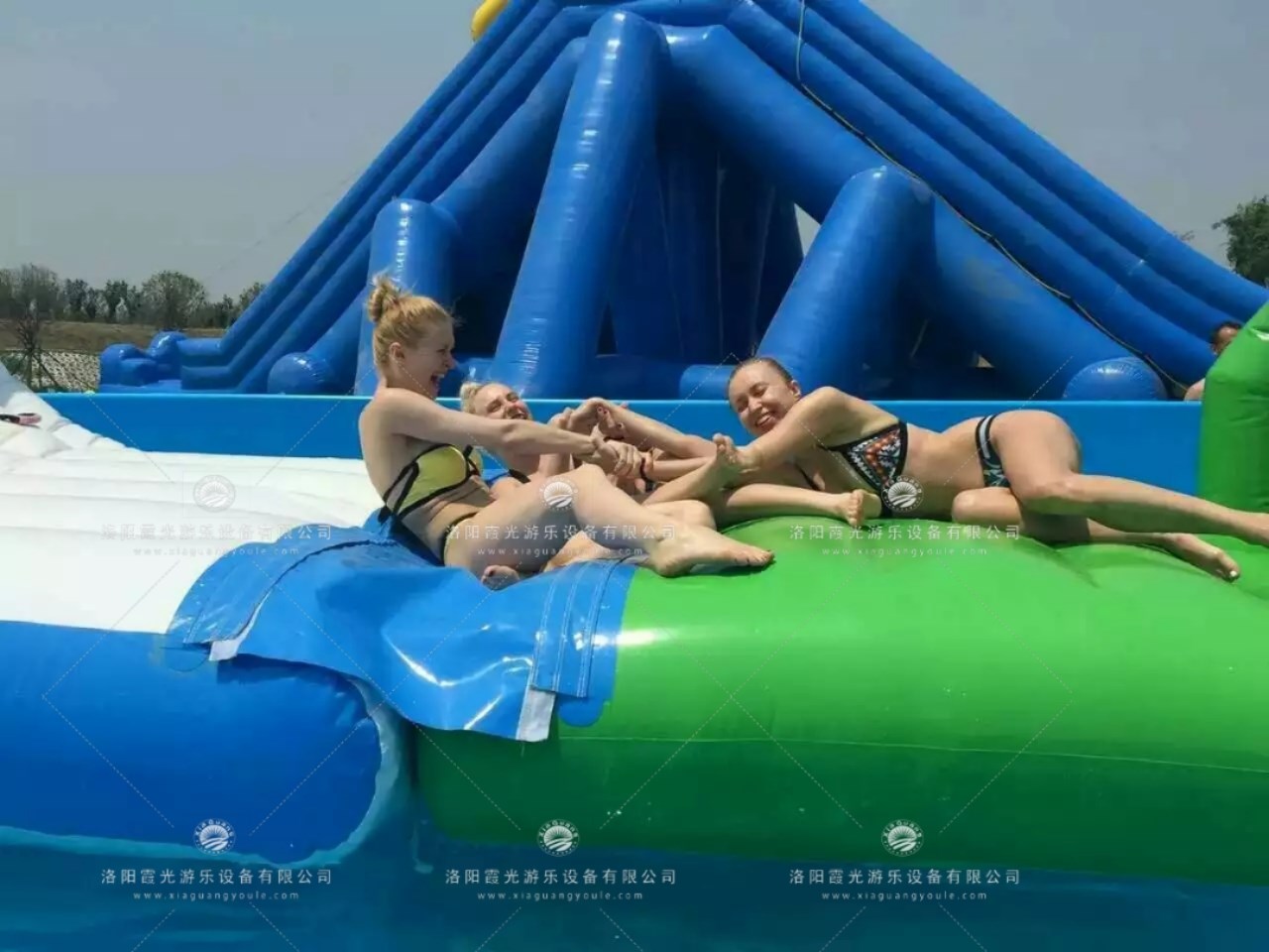 南涧儿童乐园充气游泳池